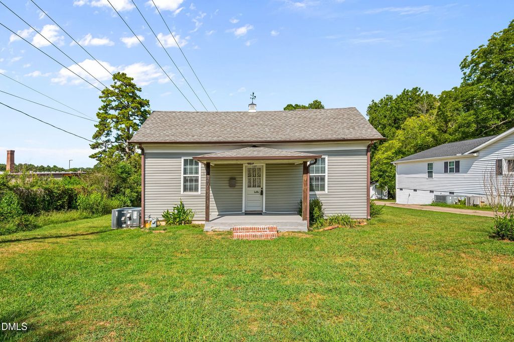 127 E College Street, Franklinton