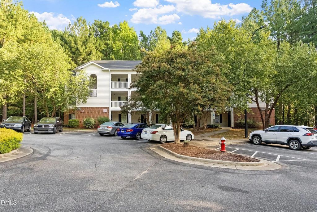 2800 Trailwood Pines Lane 102, Raleigh