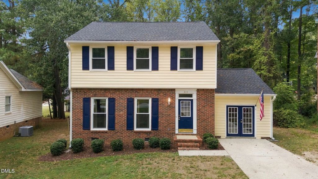 210 Eagle Tavern Drive, Garner