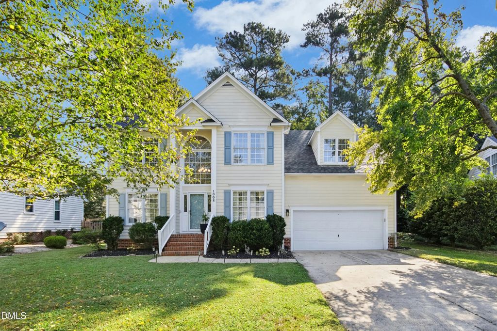 1008 Trail Stream Way, Knightdale
