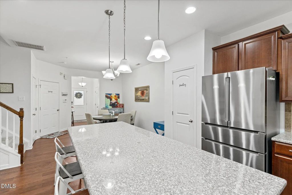 10007 Lynnberry Place, Raleigh