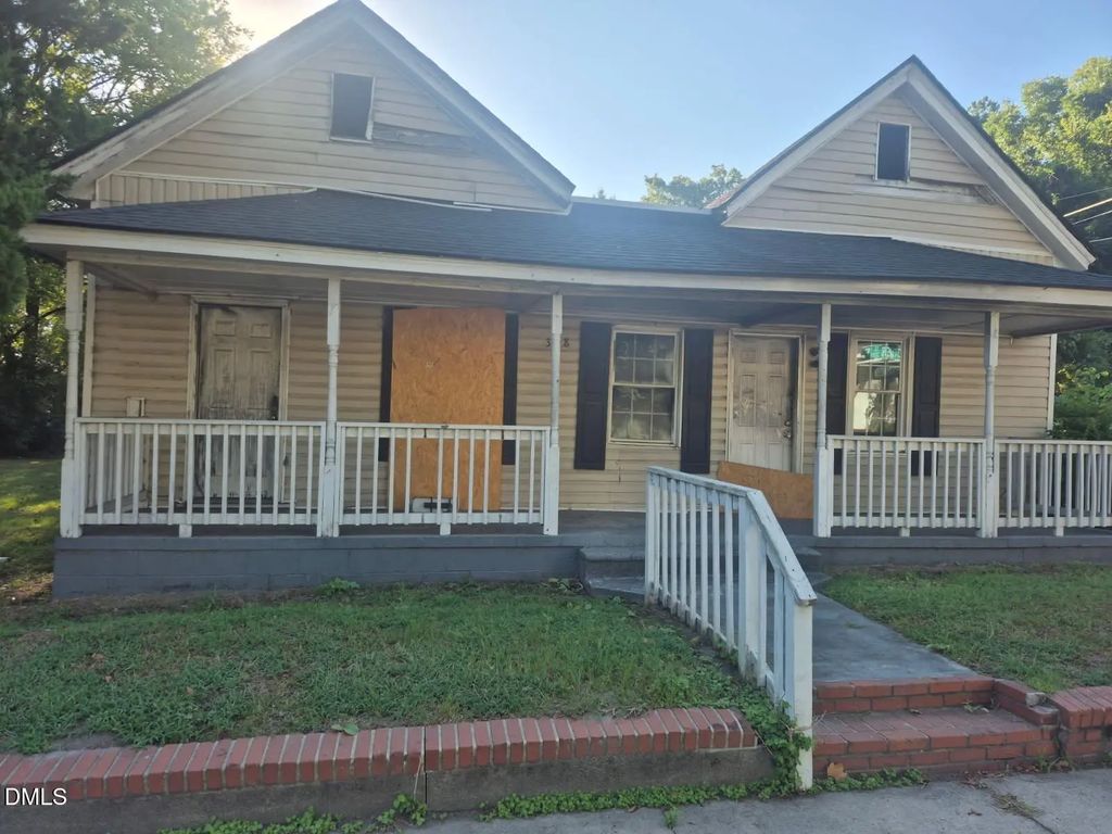 308 Pender Street E, Wilson