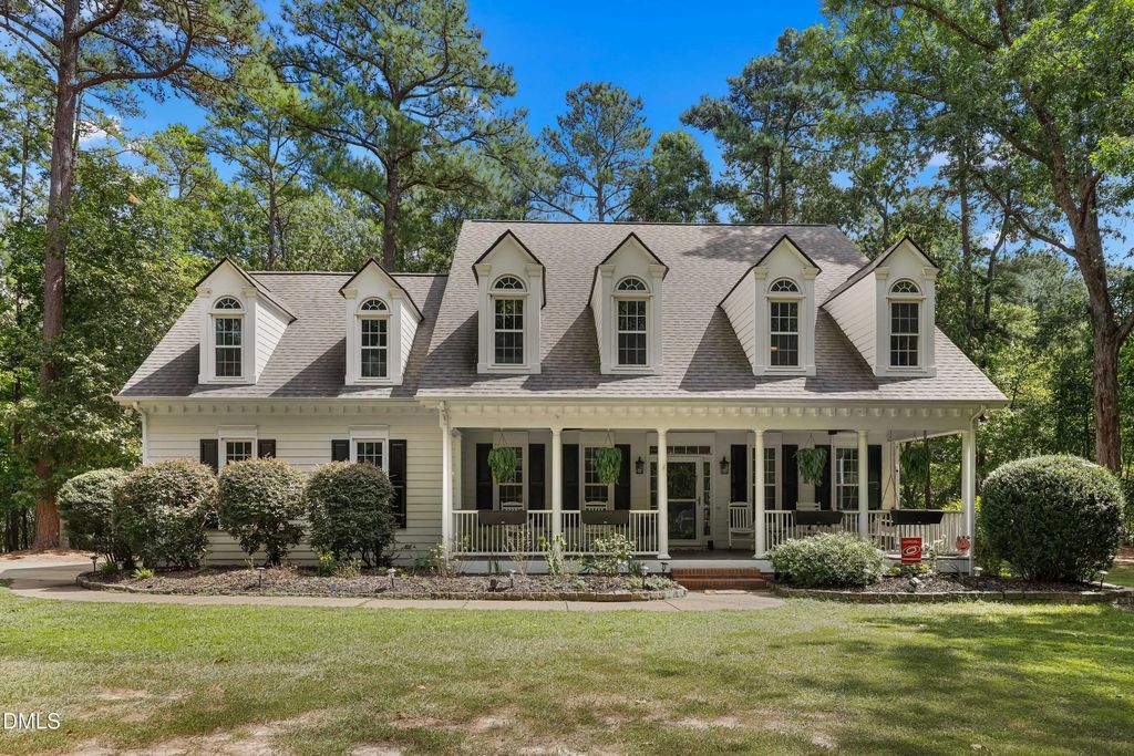 2321 Beaver Oaks Court, Raleigh
