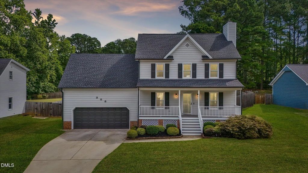 308 W Elm Avenue, Holly Springs