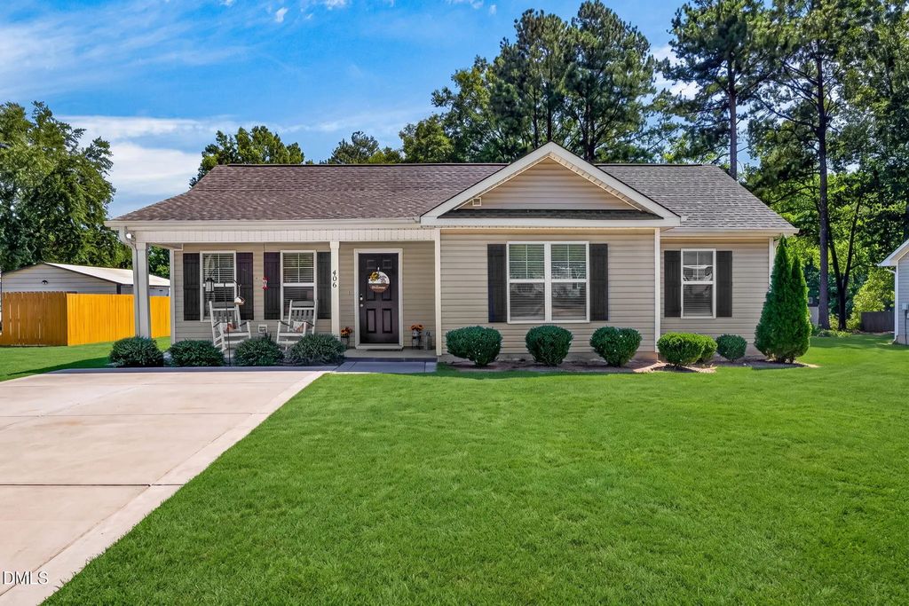 406 Macbeth Drive, Broadway