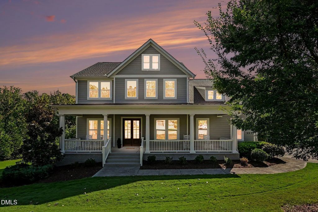 608 Peninsula Forest Place, Cary