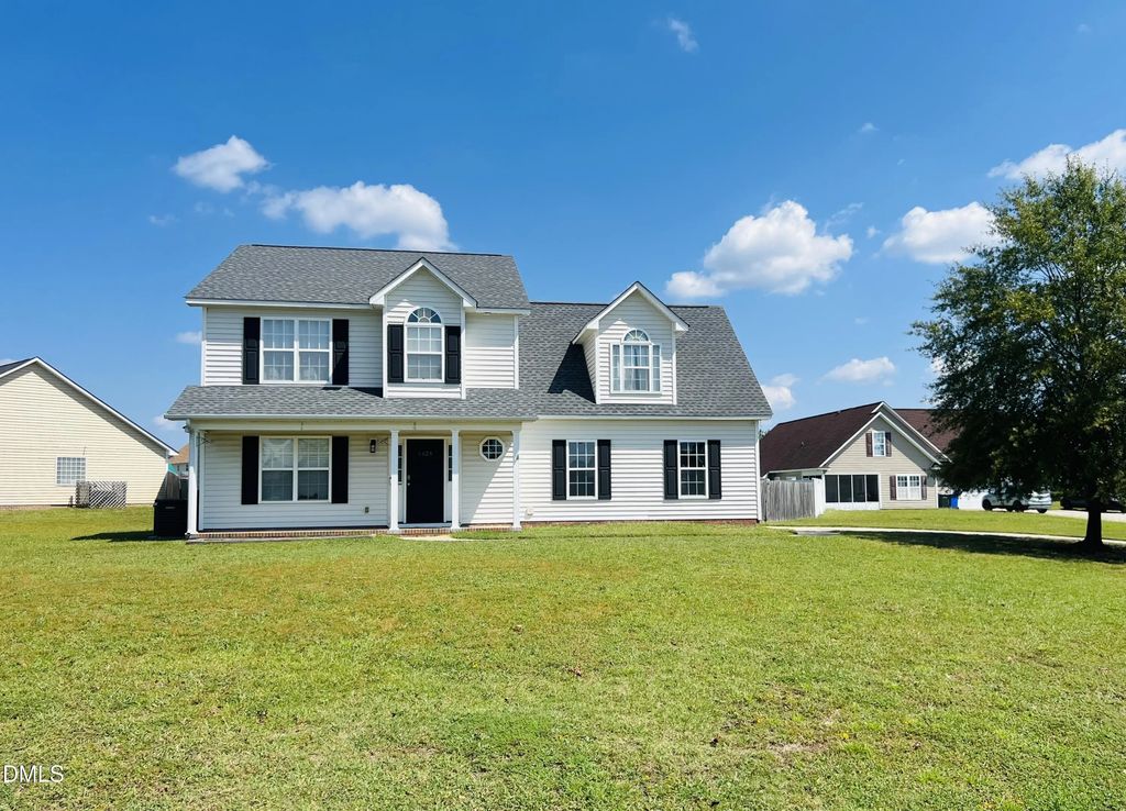5838 Cornfield Avenue, Fayetteville