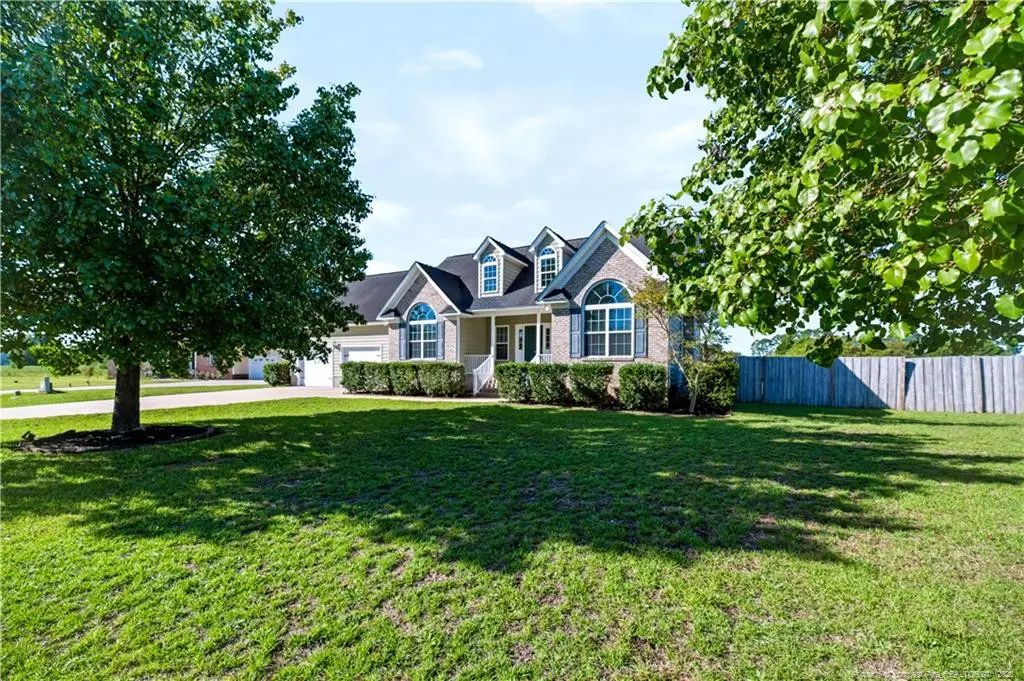 5604 Quiet Acres Lane, Wade
