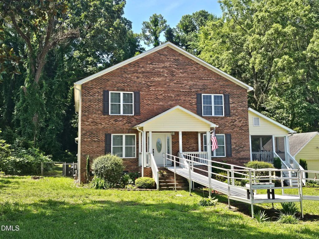 711 E Sunrise Avenue, Thomasville