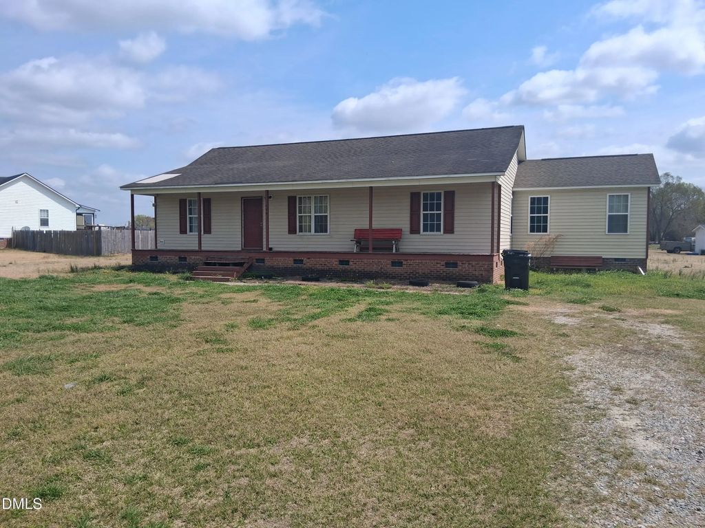 179 Patricia Drive, Smithfield