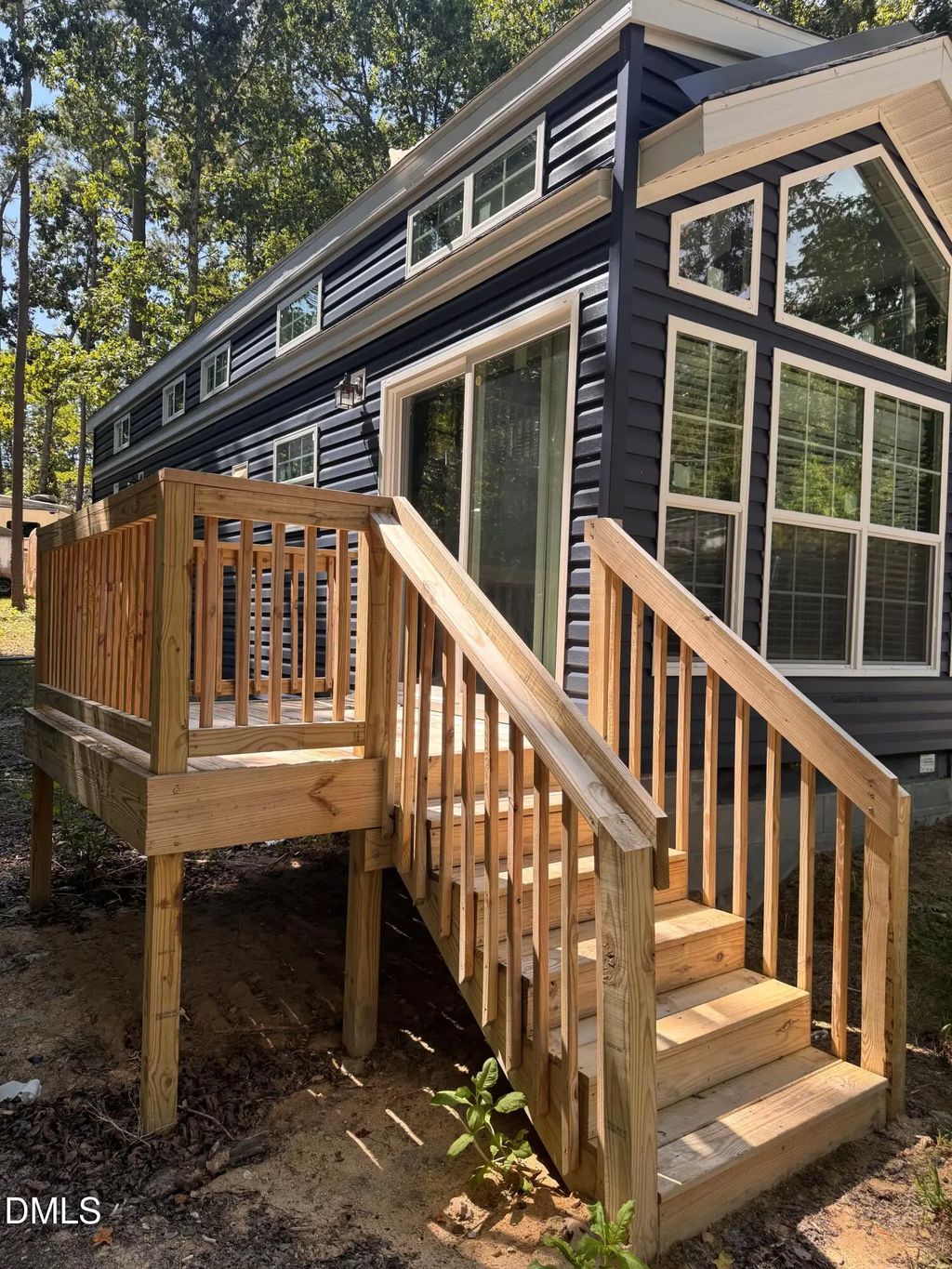 105 Mustang Drive, Louisburg
