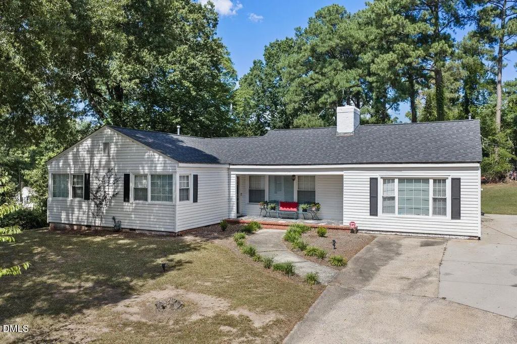 2605 Holloway Street, Durham