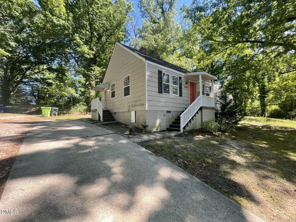 2421 Renfrow Road, Raleigh