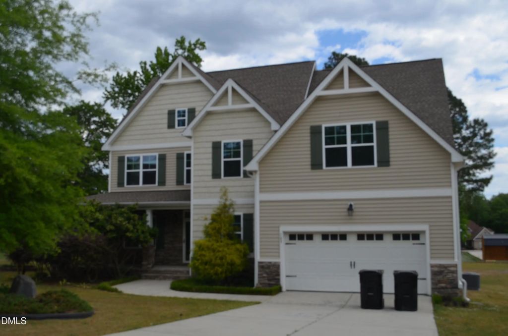 109 Chapel Fields Lane, Garner