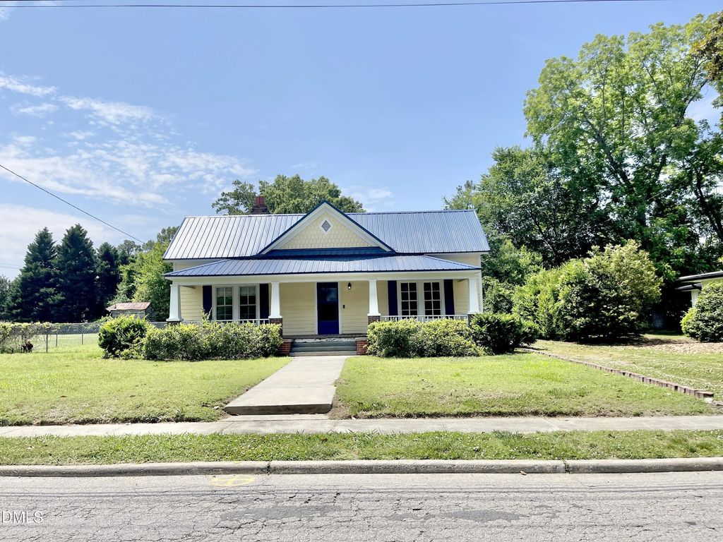 3980 Wendell Boulevard, Wendell
