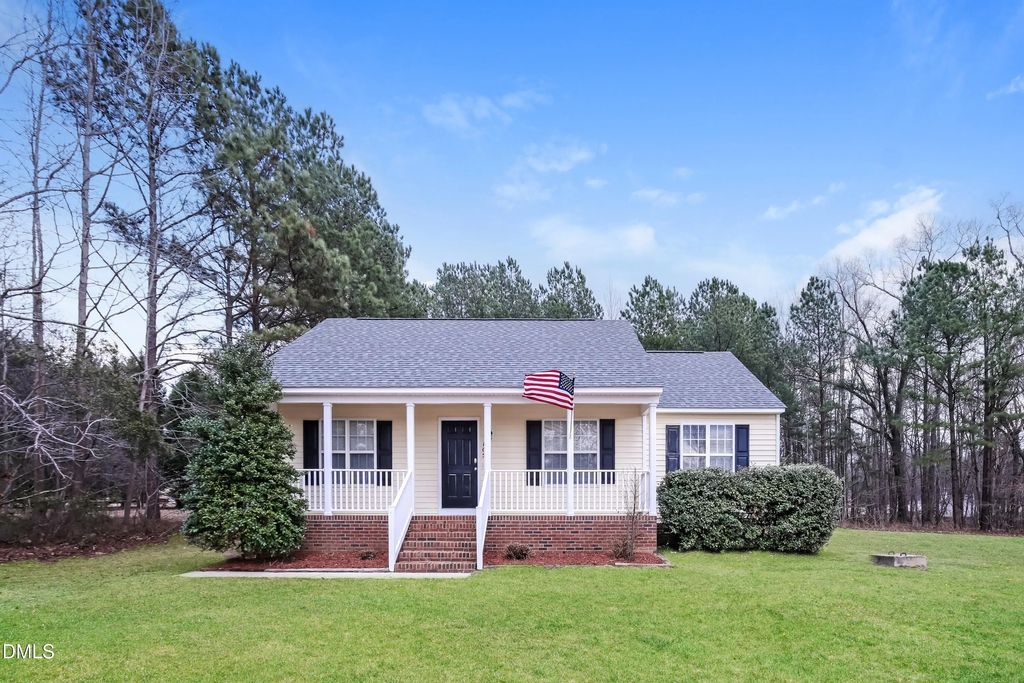 105 Pinto Lane, Zebulon