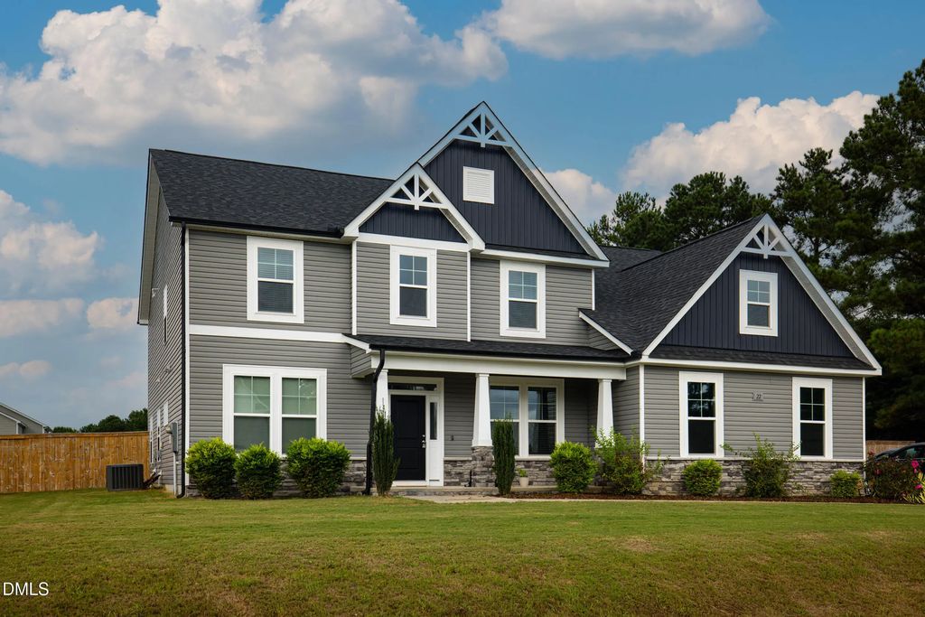 22 Pond Mountain Drive, Clayton