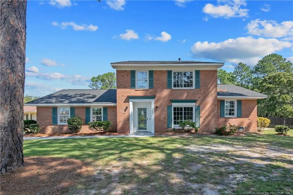 1999 Westcliff Road, Fayetteville
