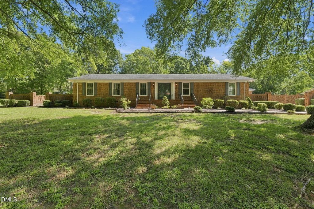 1409 Rockwood Avenue, Burlington