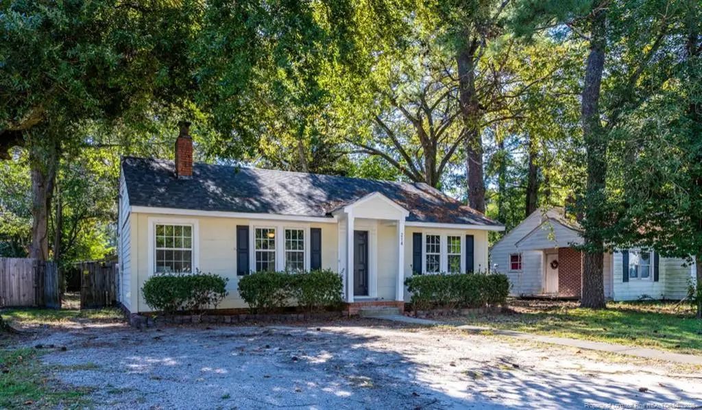 214 Circle Courts, Fayetteville