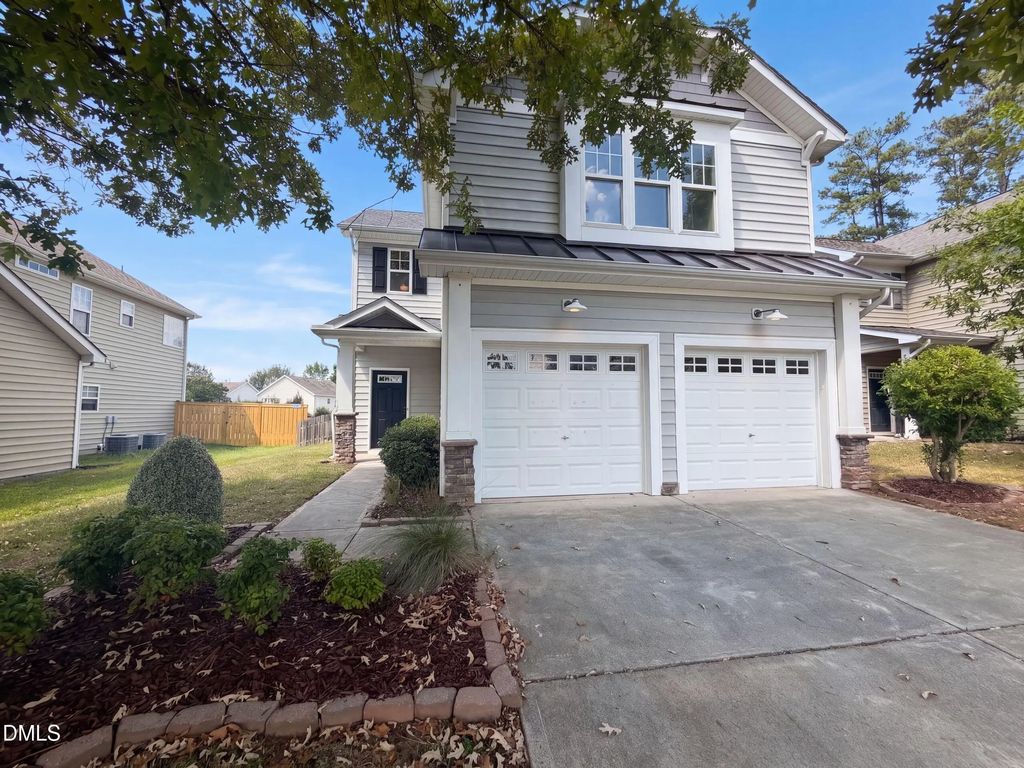 2003 Woodsdale Drive, Durham
