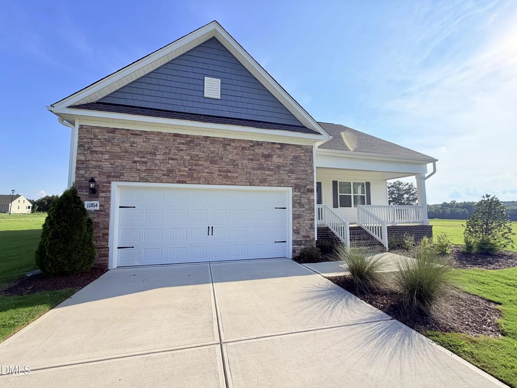11764 International Drive, Middlesex