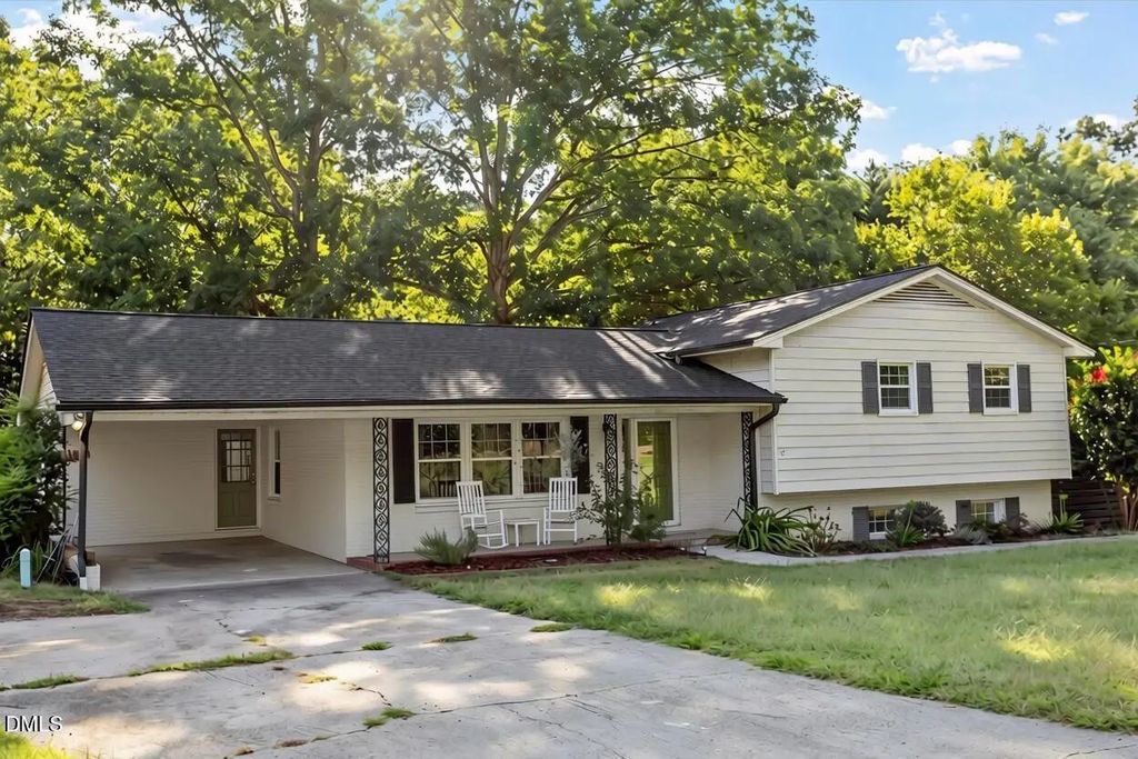 931 Allister Road, Durham