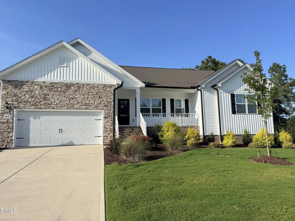 11300 International Drive, Middlesex