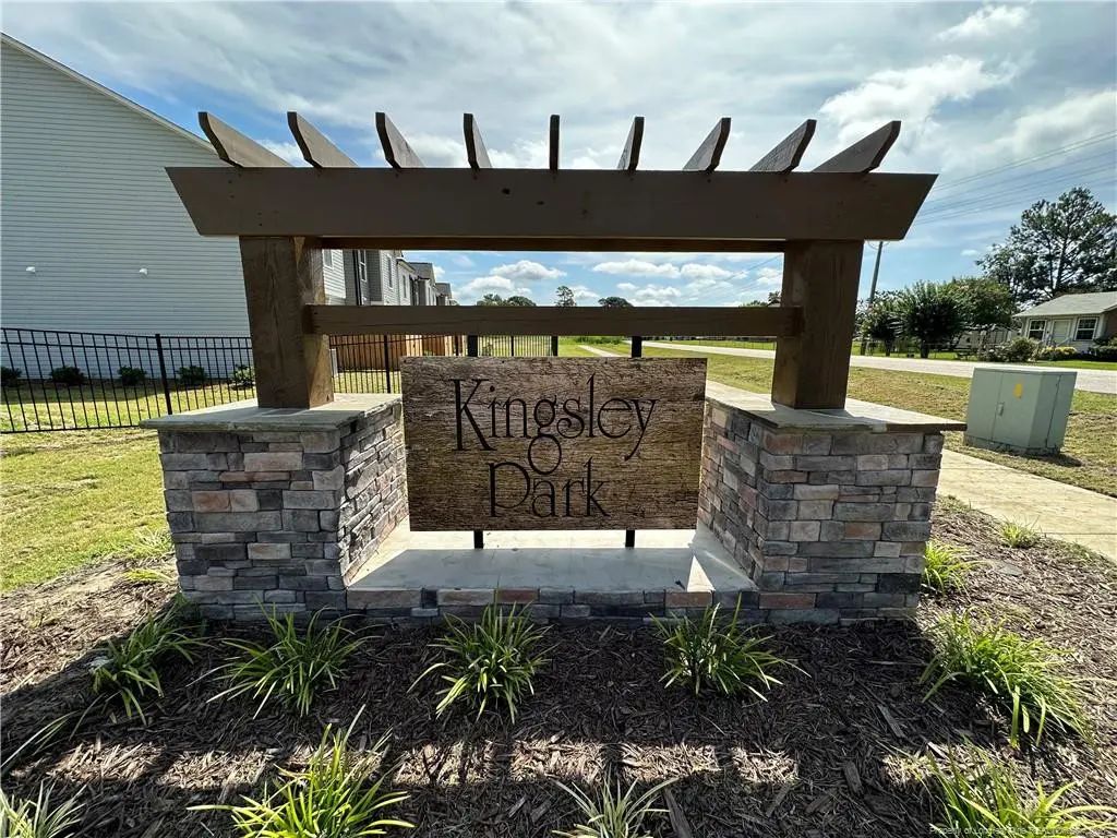 969 Kingscote Drive Drive, Fayetteville
