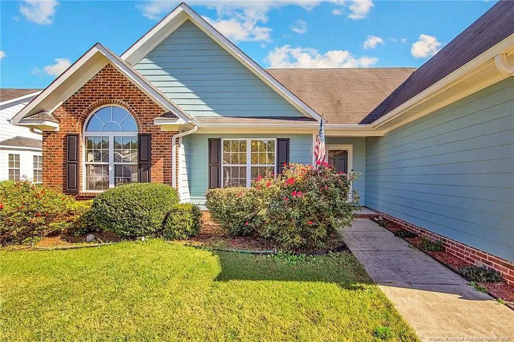 5117 Roy C Stallings Jr Road, Hope Mills