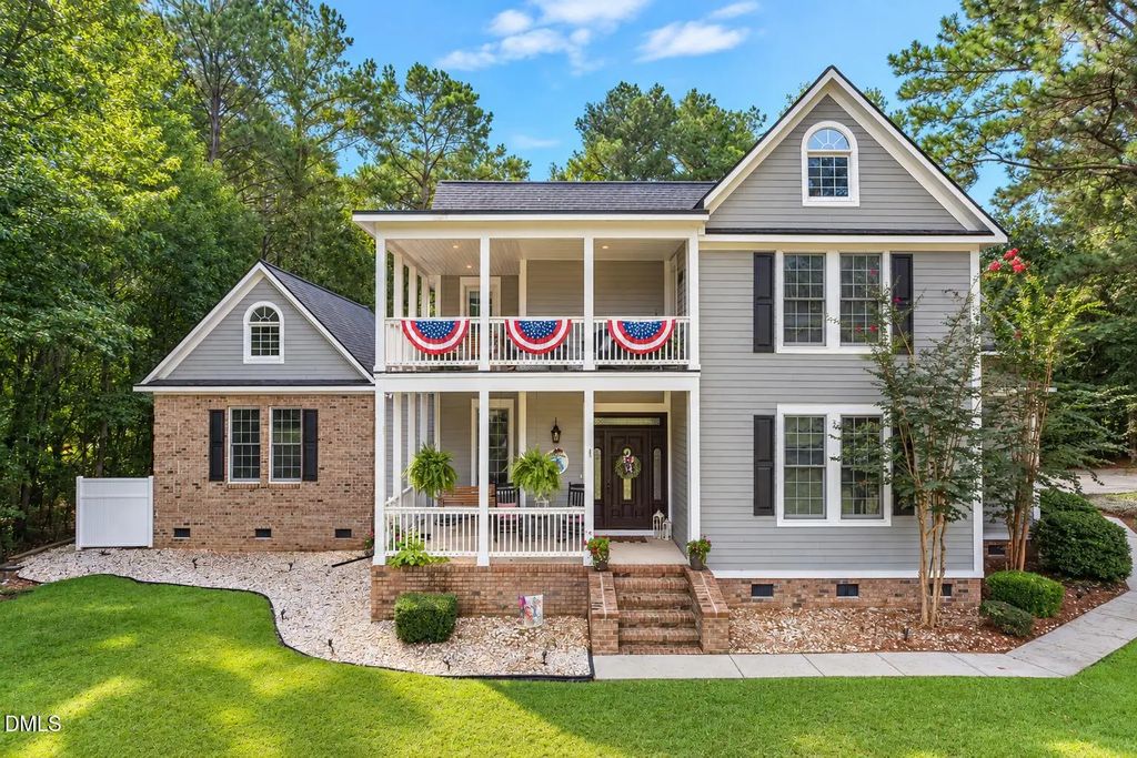 201 Madison Court, Swansboro