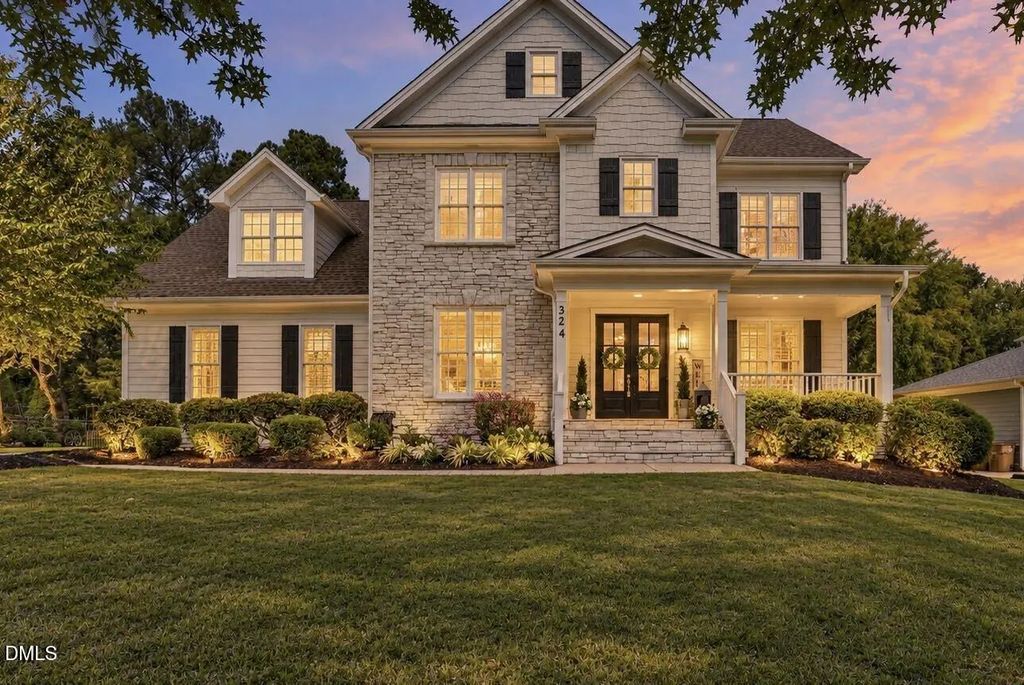 324 Stearns Way, Wake Forest