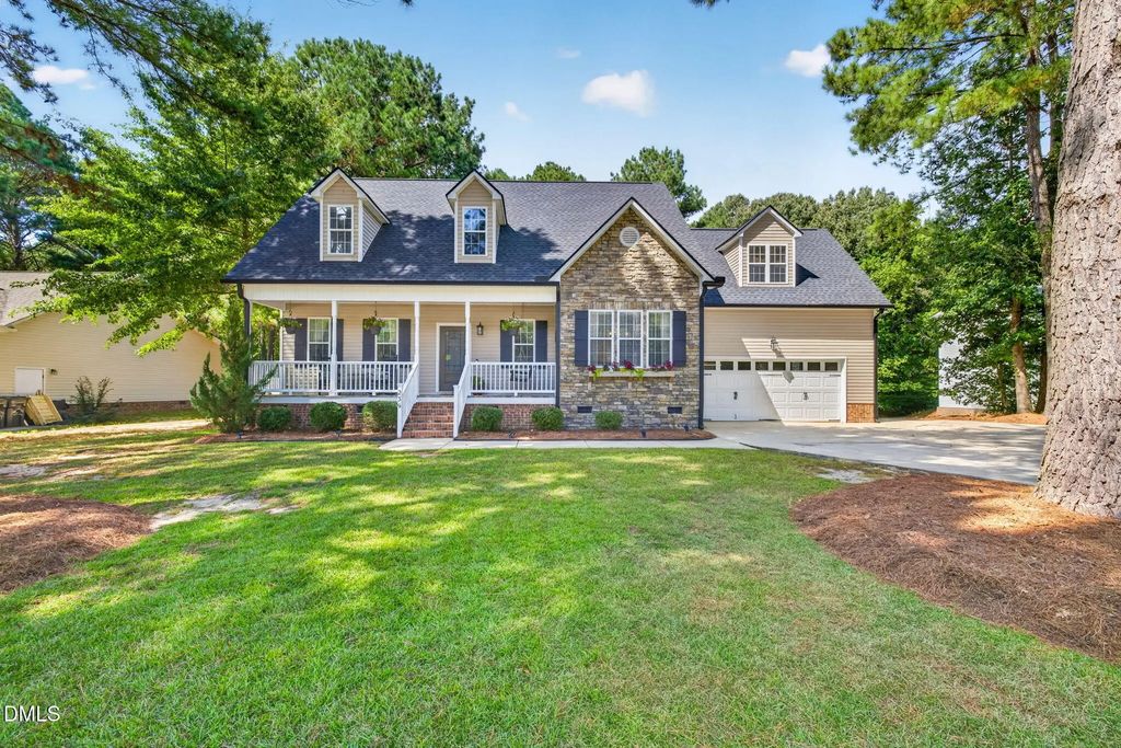 239 Tomahawk Drive, Clayton