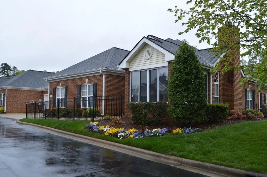 210 Baines Court, Cary