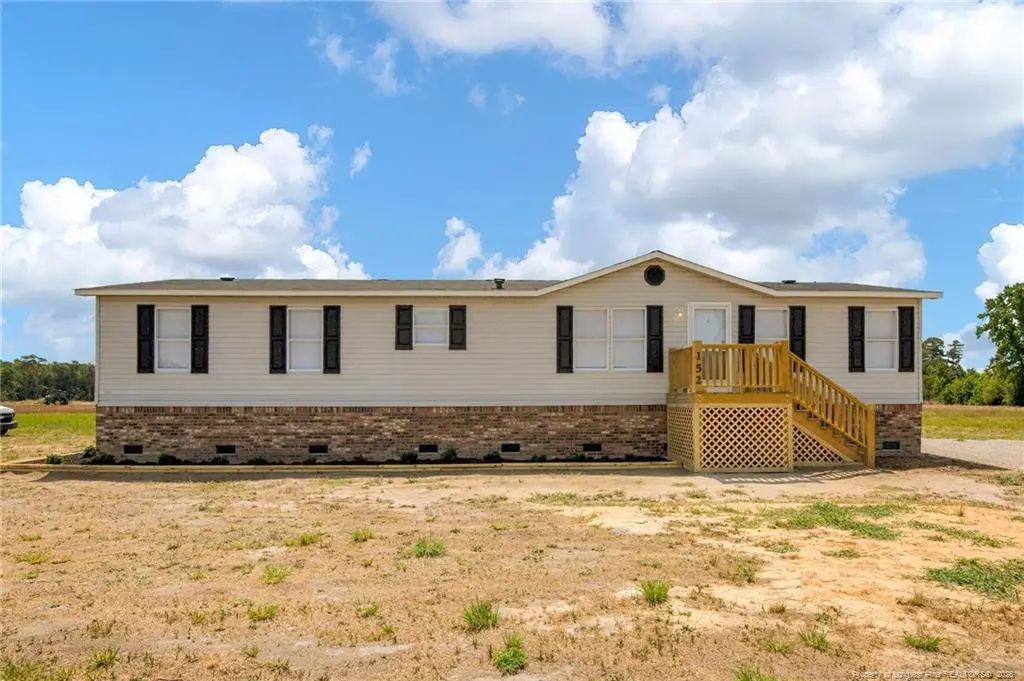 152 Three Bridges Road, Pembroke