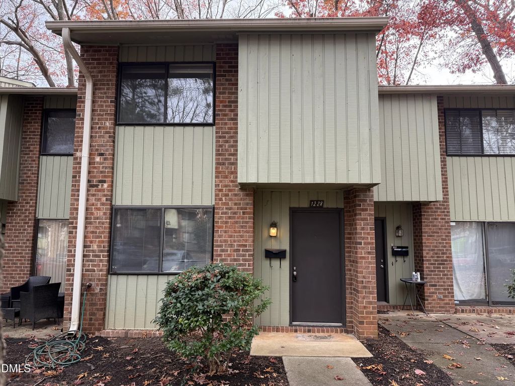 1228 Teakwood Place, Raleigh