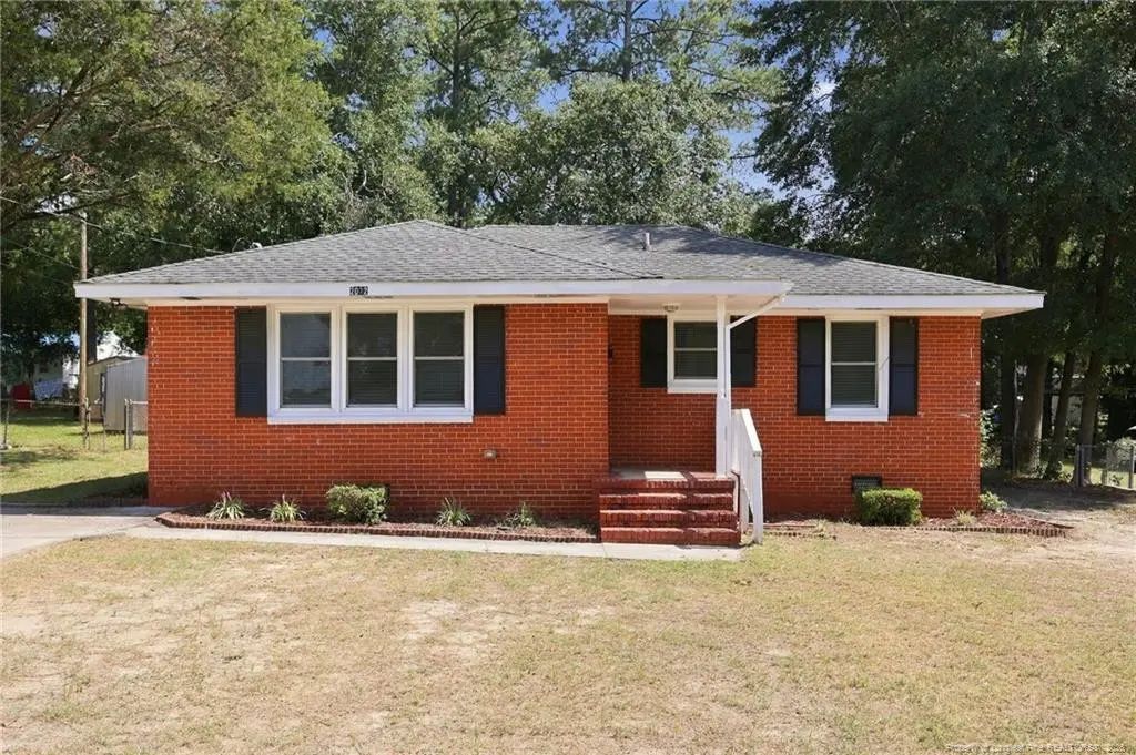 2072 Seneca Drive, Fayetteville