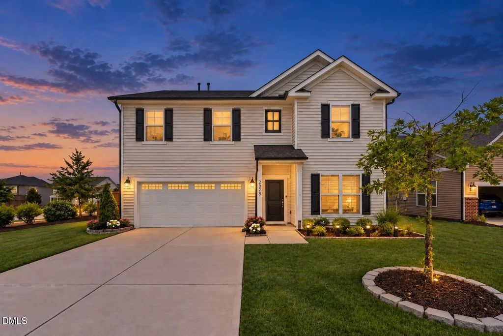 2028 Fox Chapel Place, Fuquay Varina