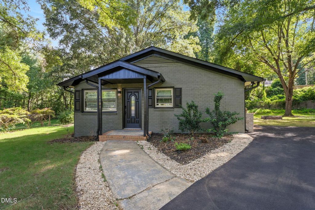 1101 Brenda Court, Chapel Hill