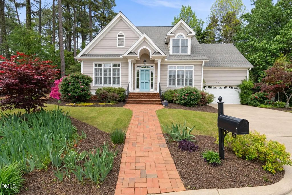 4925 Old Millcrest Court, Raleigh