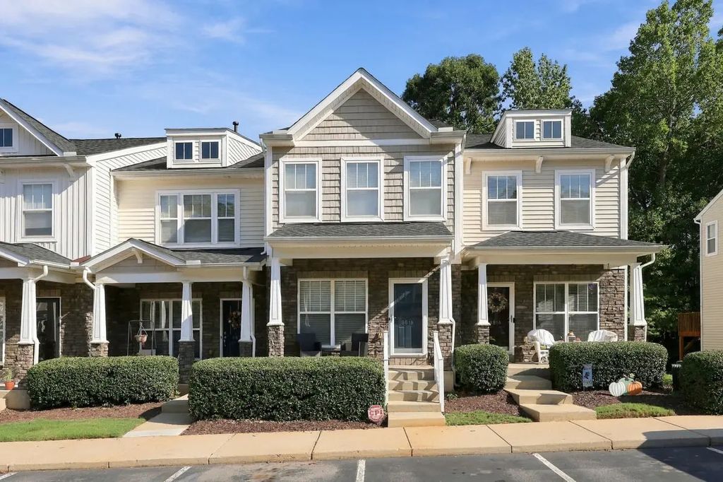 8818 Orchard Grove Way, Raleigh