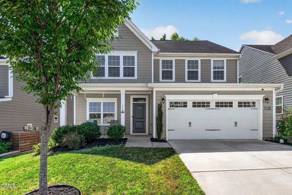 148 Amber Acorn Avenue, Raleigh