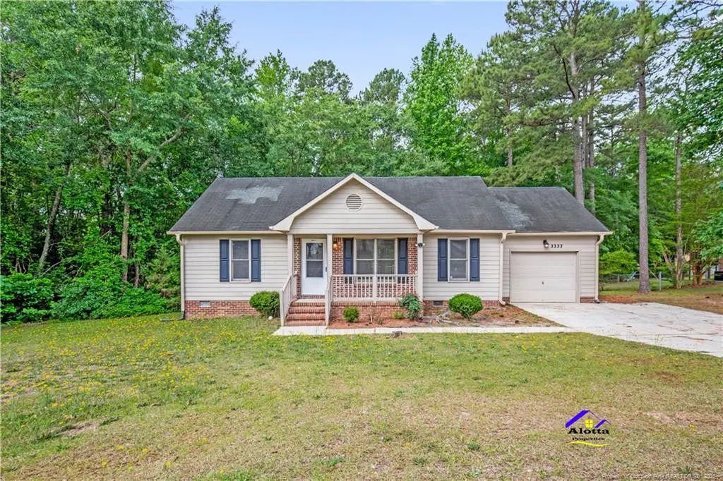 3333 Hunting Bay Drive, Spring Lake