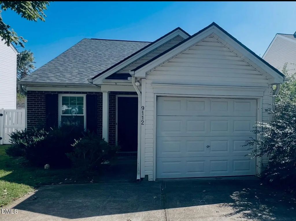 9112 Colony Village Lane, Raleigh