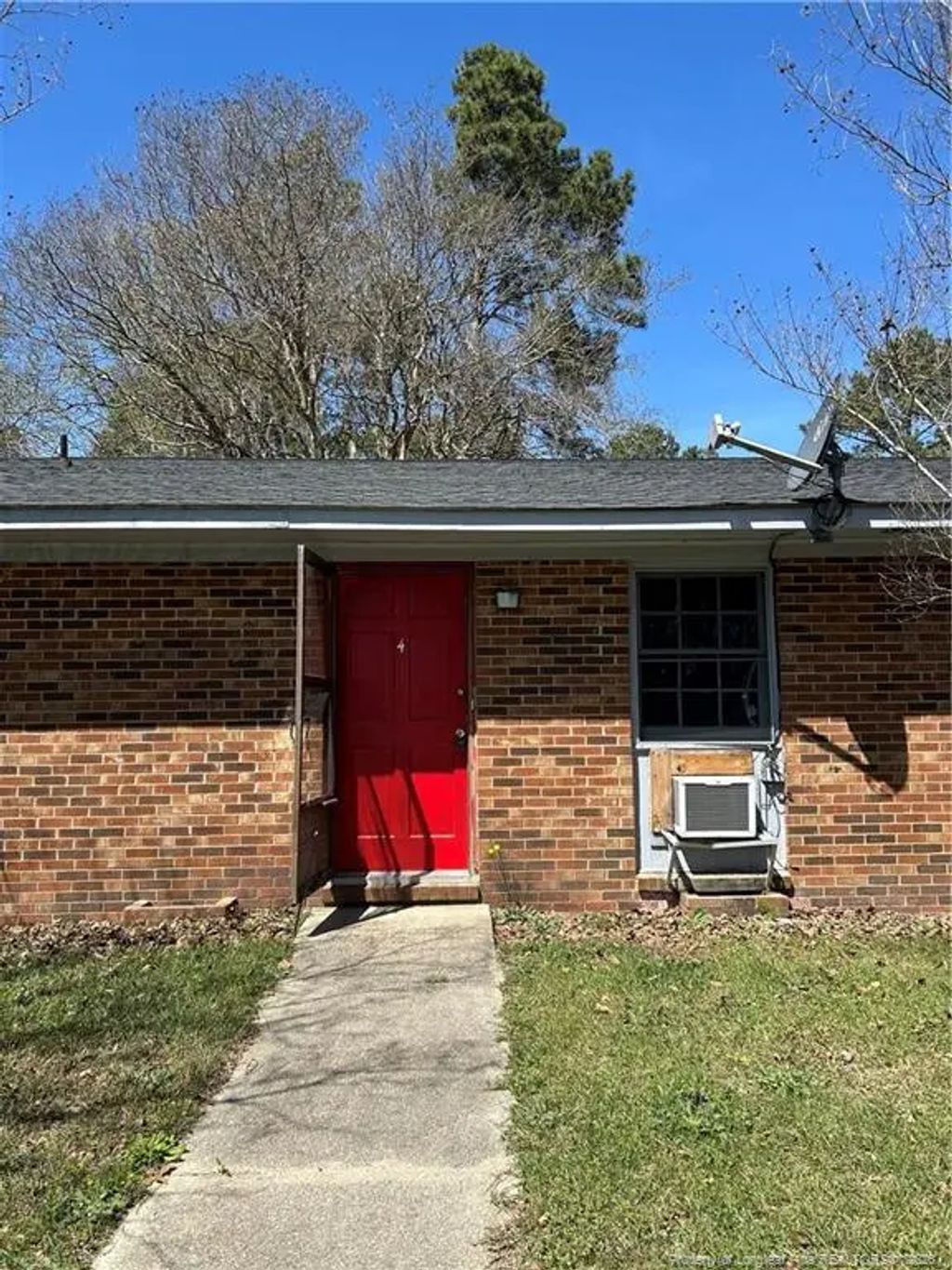 710 S Bethel Road 4, Raeford