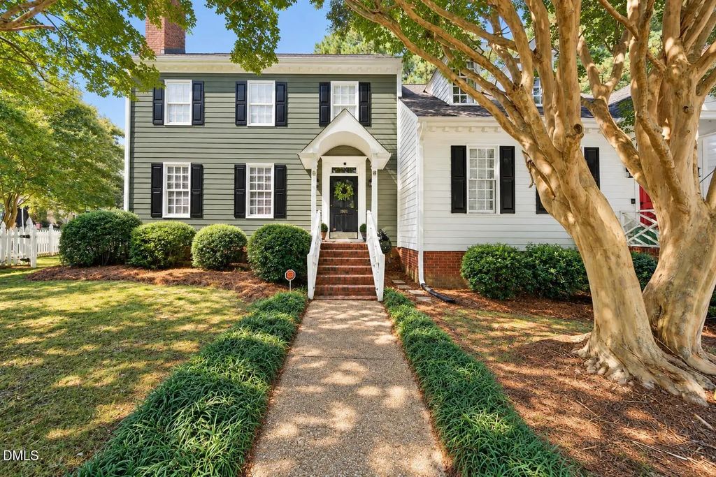1801 Carrington Drive, Raleigh