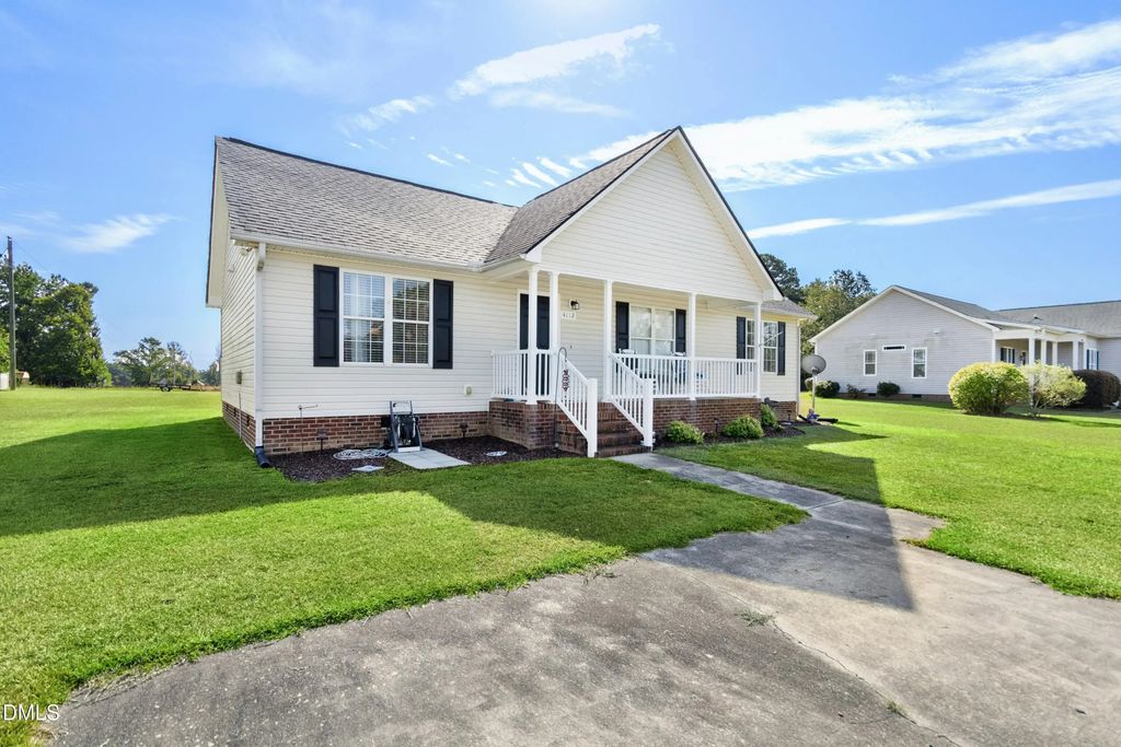 4112 Hopkins Trace Lane, Zebulon