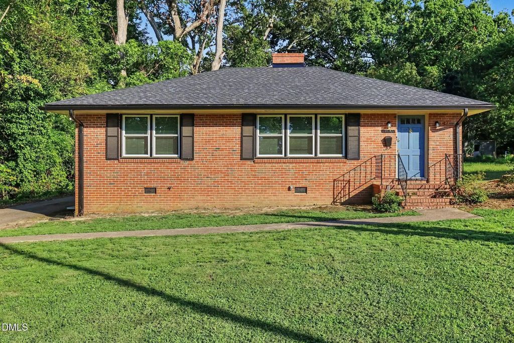 1617 Oakdale Circle, Henderson
