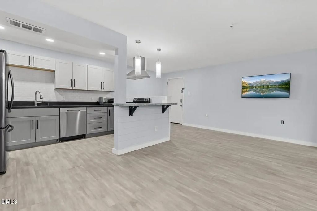 500 Umstead Drive, Chapel Hill