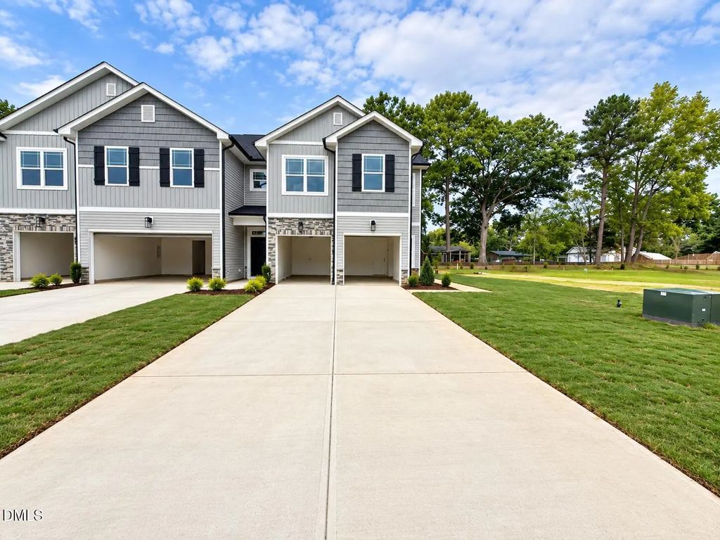 2022 Tharrington Way, Rocky Mount